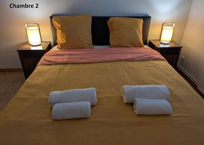 3-room-house - Quiet And Close To Airport, Meett, Leclerc Apartment *